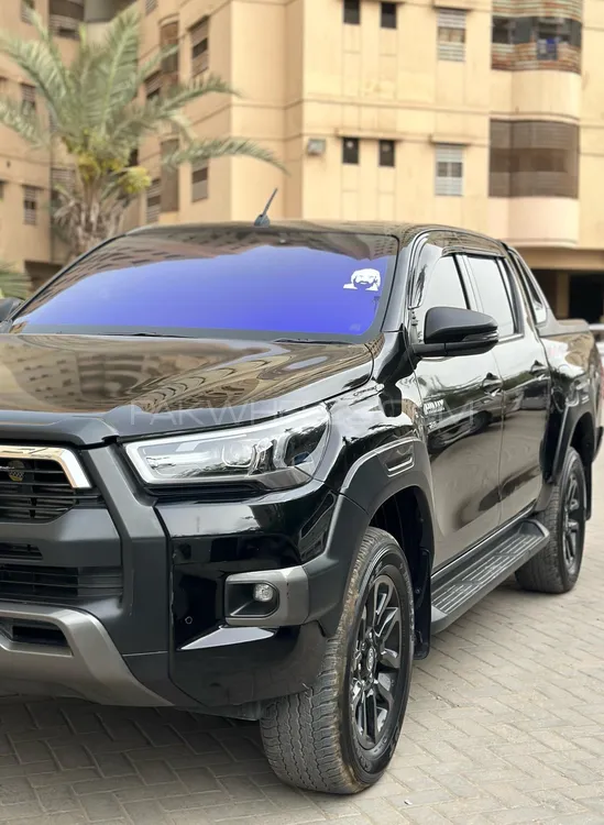 Toyota Hilux 2024 for Sale in Karachi Image-1