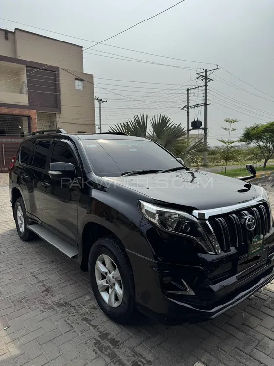 Toyota Prado 2011 for Sale in Faisalabad Image-1