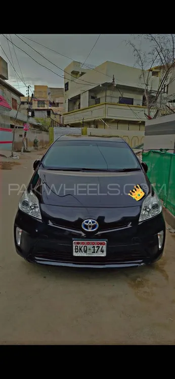 Toyota Prius 2014 for Sale in Karachi Image-1