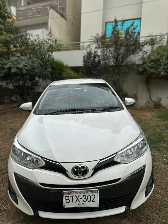 Toyota Yaris Sedan 2021 for Sale in Karachi Image-1