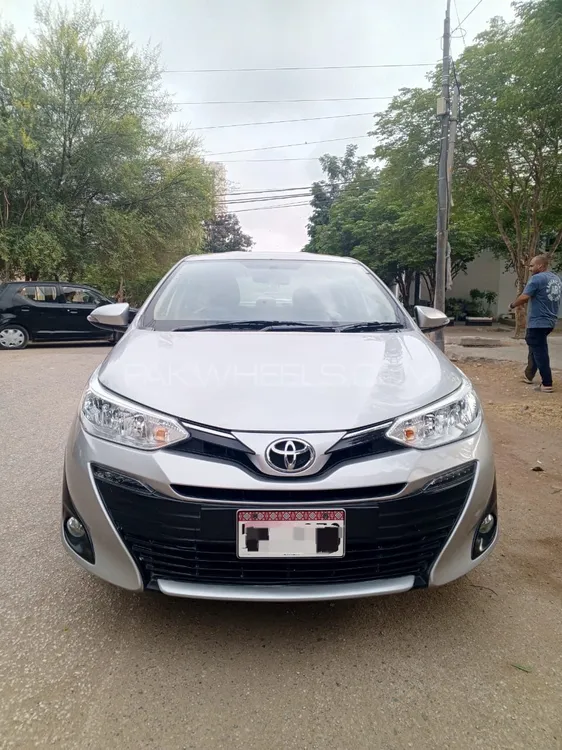 Toyota Yaris Sedan 2022 for Sale in Karachi Image-1