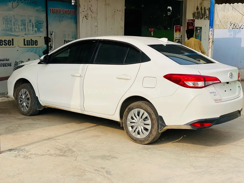 Toyota Yaris Sedan 2025 for Sale in Gujranwala Image-1