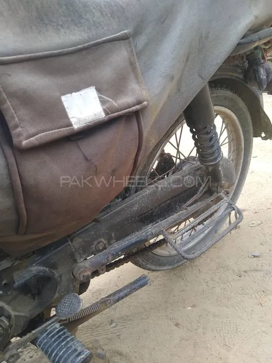 Unique Xtreme UD 70 2013 for Sale Image-1
