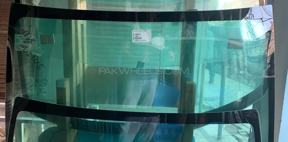 we deals in windscreens , rear windshields, door glass and Toyota genuine glass and OEM parts Image-1