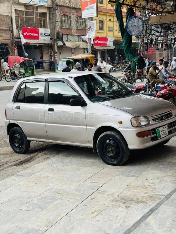 Daihatsu Cuore 2004 for Sale in Peshawar Image-1