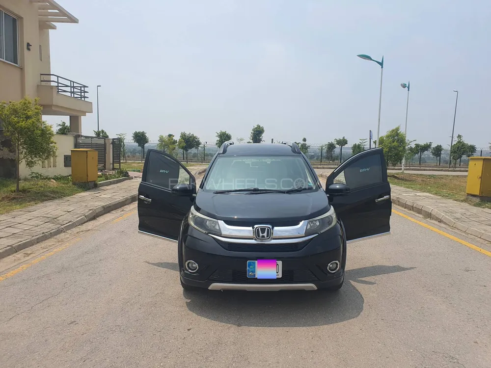 Honda BR-V 2018 for Sale in Rawalpindi Image-1