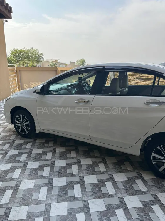 Honda City 2022 for Sale in Islamabad Image-1
