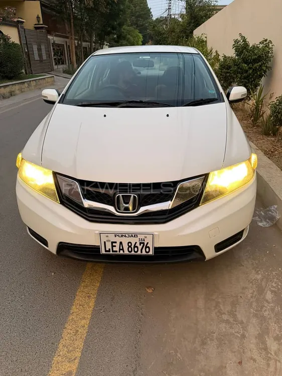 Honda City 2018 for Sale in Faisalabad Image-1