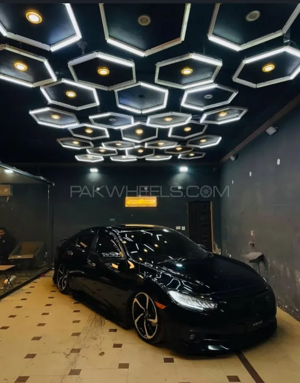 Honda Civic 2020 for Sale in Lahore Image-1