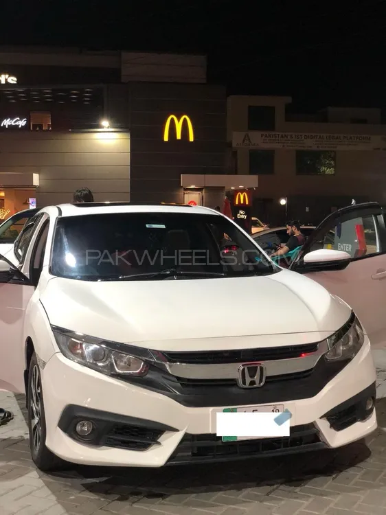 Honda Civic 2018 for Sale in Faisalabad Image-1