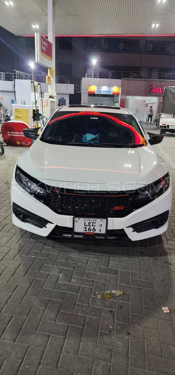 Honda Civic 2018 for Sale in Lahore Image-1