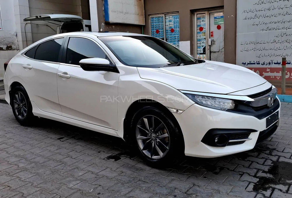 Honda Civic 2020 for Sale in Faisalabad Image-1