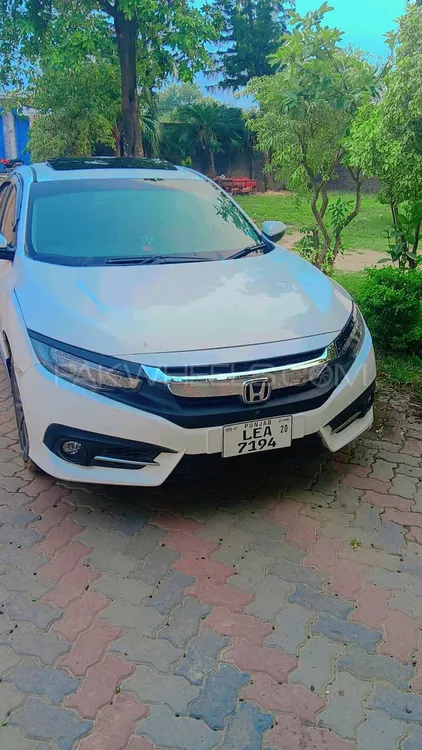 Honda Civic 2020 for Sale in Sialkot Image-1