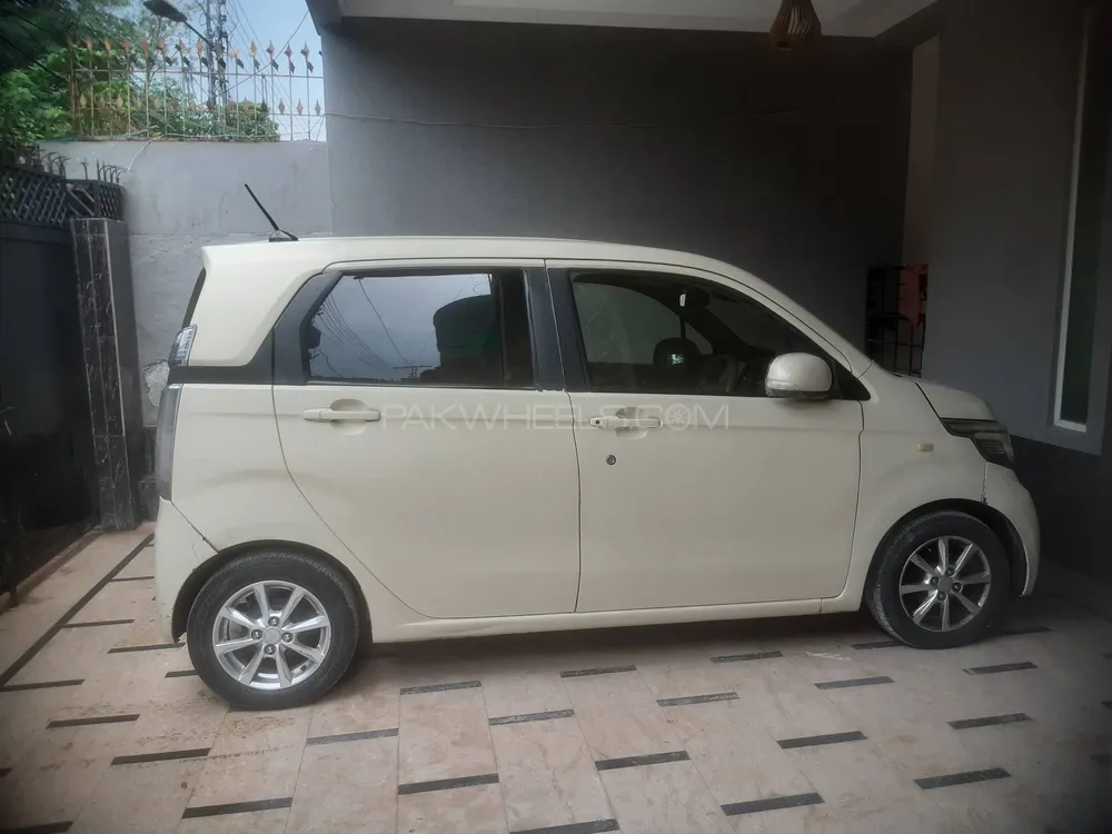 Honda N Wgn 2015 for Sale in Islamabad Image-1