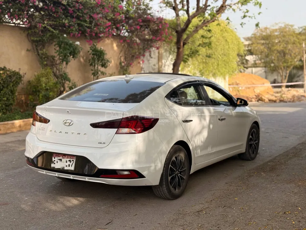 Hyundai Elantra 2023 for Sale in Lahore Image-1