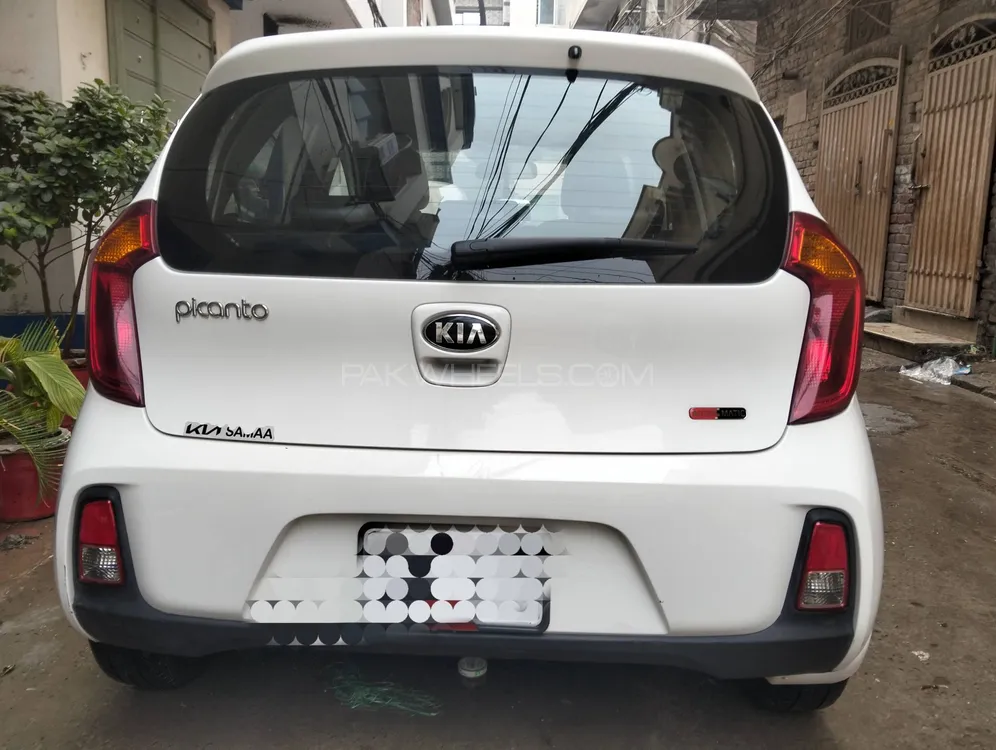 KIA Picanto 2022 for Sale in Lahore Image-1