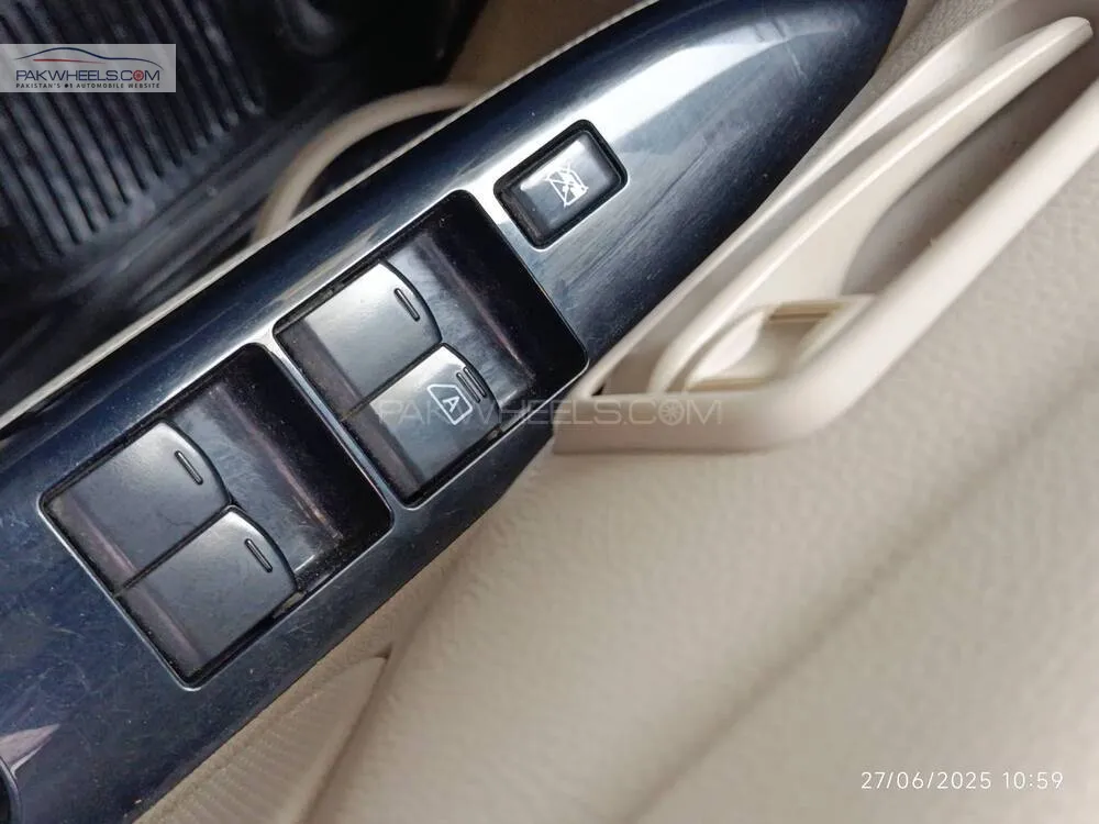 نسان ڈیز 2015 for Sale in کراچی نسان ڈیز 2015 for Sale in کراچی Image-12