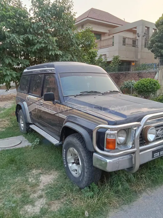 Nissan Patrol 1992 for Sale in Lahore Image-1
