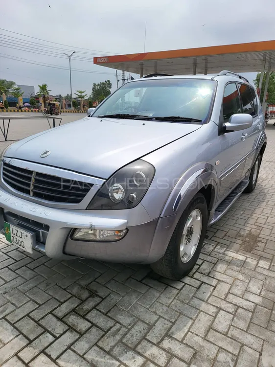 SsangYong Rexton 2005 for Sale in Sialkot Image-1