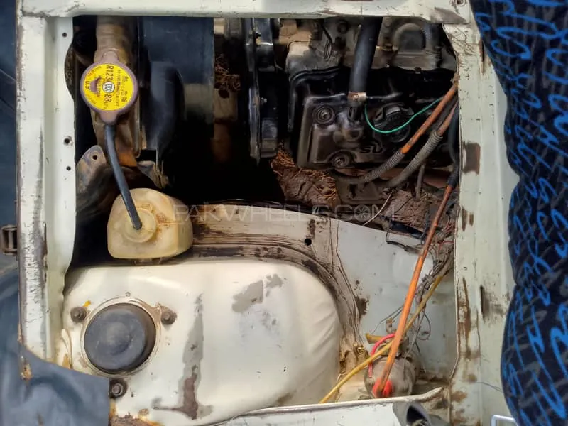 Suzuki Bolan 2010 for Sale in Multan Image-1