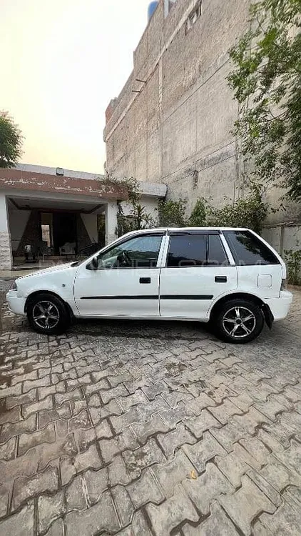 سوزوکی کلٹس 2013 for Sale in لاہور Image-1