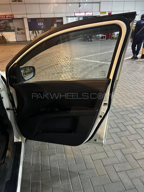 Suzuki Cultus 2018 for Sale in Faisalabad Image-1