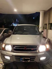 Mitsubishi Pajero GLS 3.5 2002 for Sale