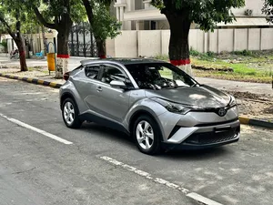 Toyota C-HR S-LED 2018 for Sale
