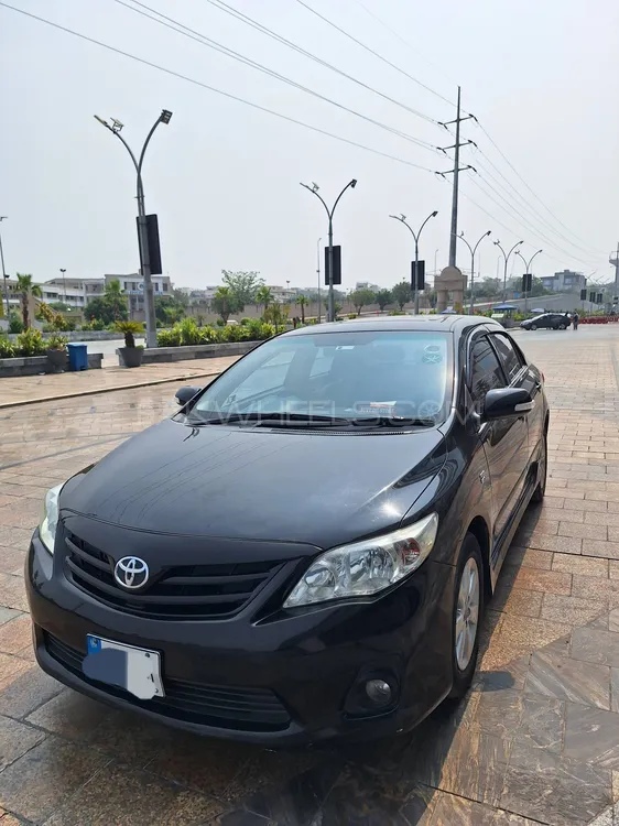 Toyota Corolla 2013 for Sale in Islamabad Image-1
