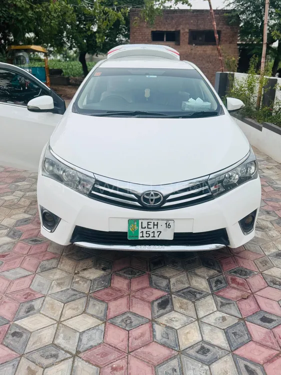 Toyota Corolla 2016 for Sale in Gujrat Image-1