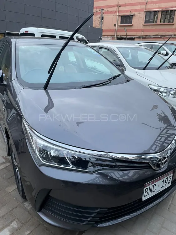 Toyota Corolla 2018 for Sale in Karachi Image-1