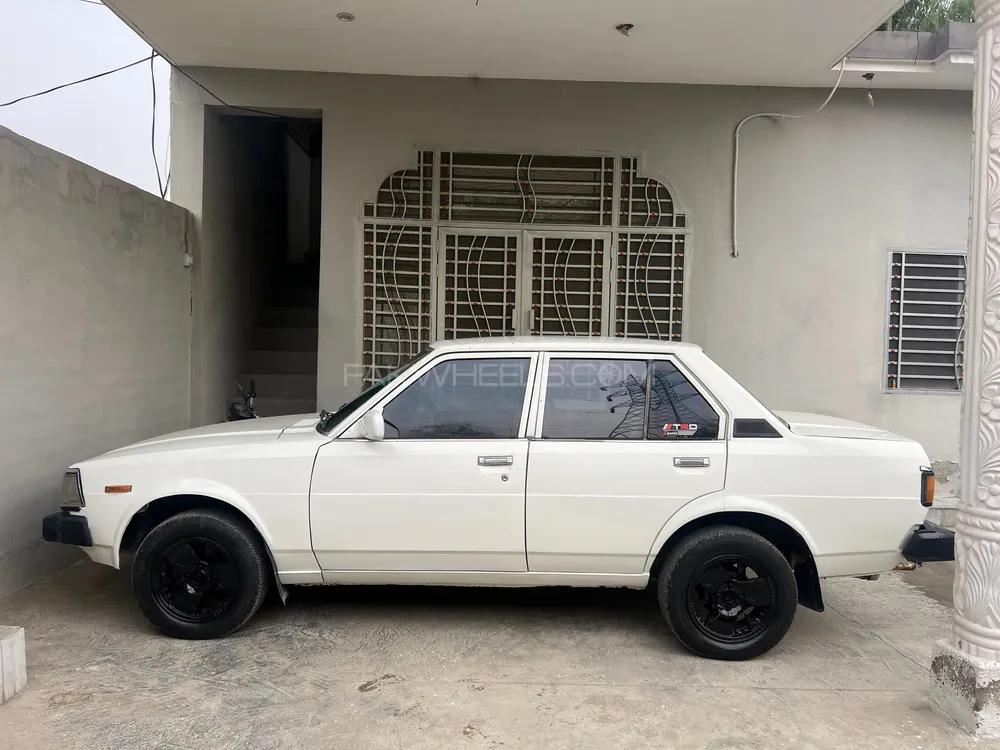 Toyota Corolla 1982 for Sale in Haripur Image-1