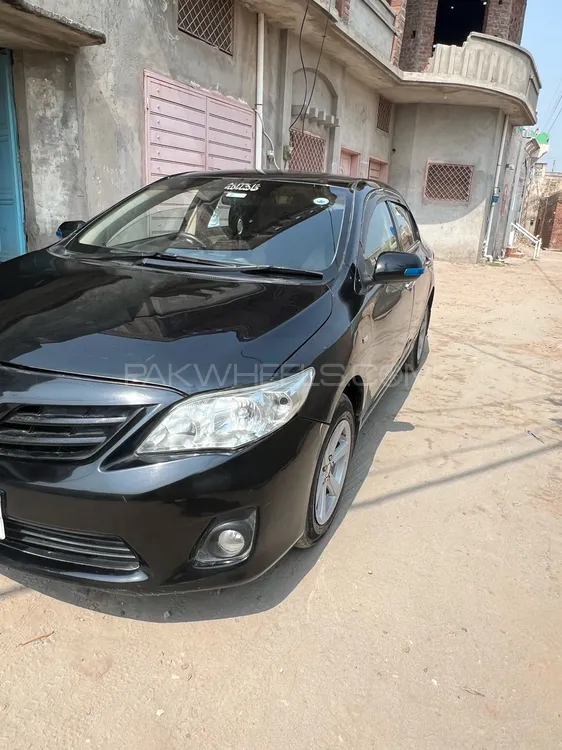 Toyota Corolla 2011 for Sale in Mandi bahauddin Image-1