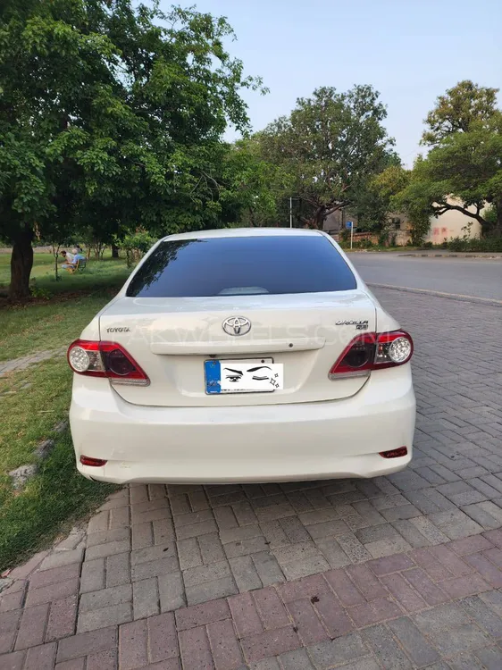 Toyota Corolla 2011 for Sale in Islamabad Image-1