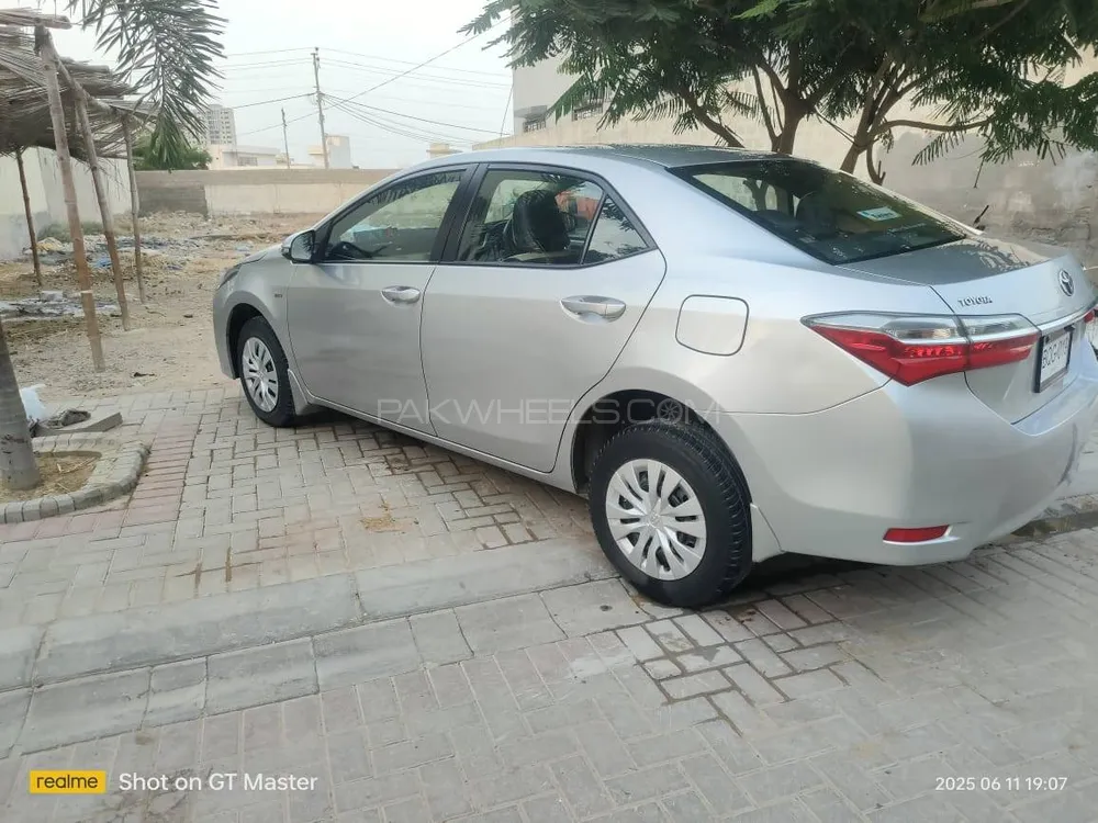 Toyota Corolla 2019 for Sale in Karachi Image-1