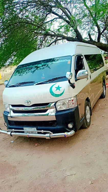 Toyota Hiace 2012 for Sale in Toba Tek Singh Image-1