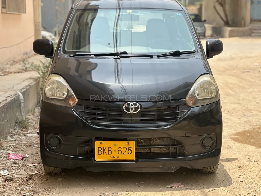 Toyota Pixis Epoch 2014 for Sale in Karachi Image-1
