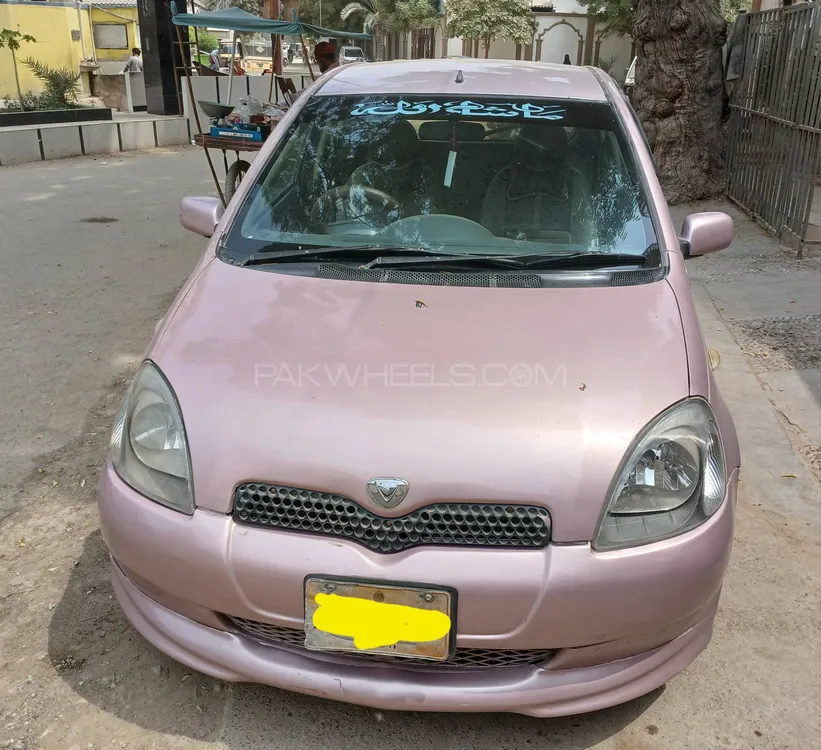 Toyota Vitz 1999 for Sale in Karachi Image-1