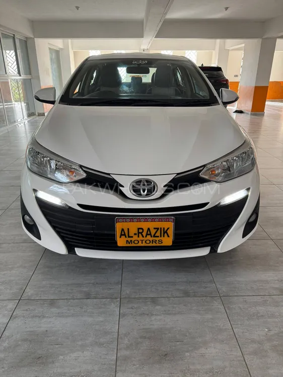 Toyota Yaris Sedan 2021 for Sale in Karachi Image-1