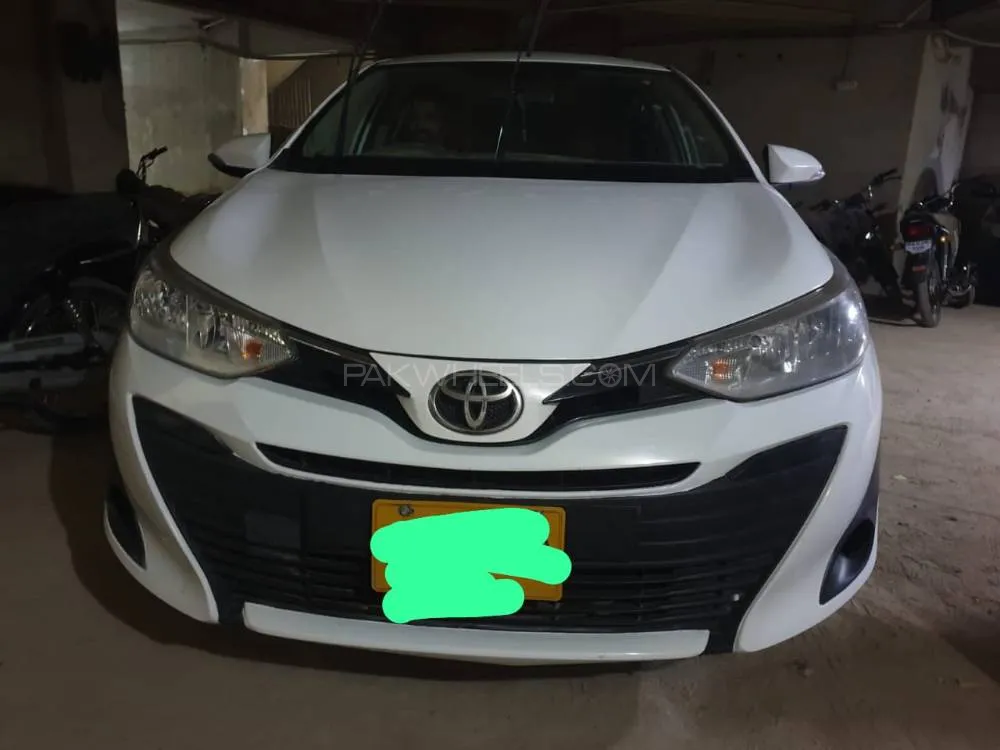 Toyota Yaris Sedan 2020 for Sale in Karachi Image-1