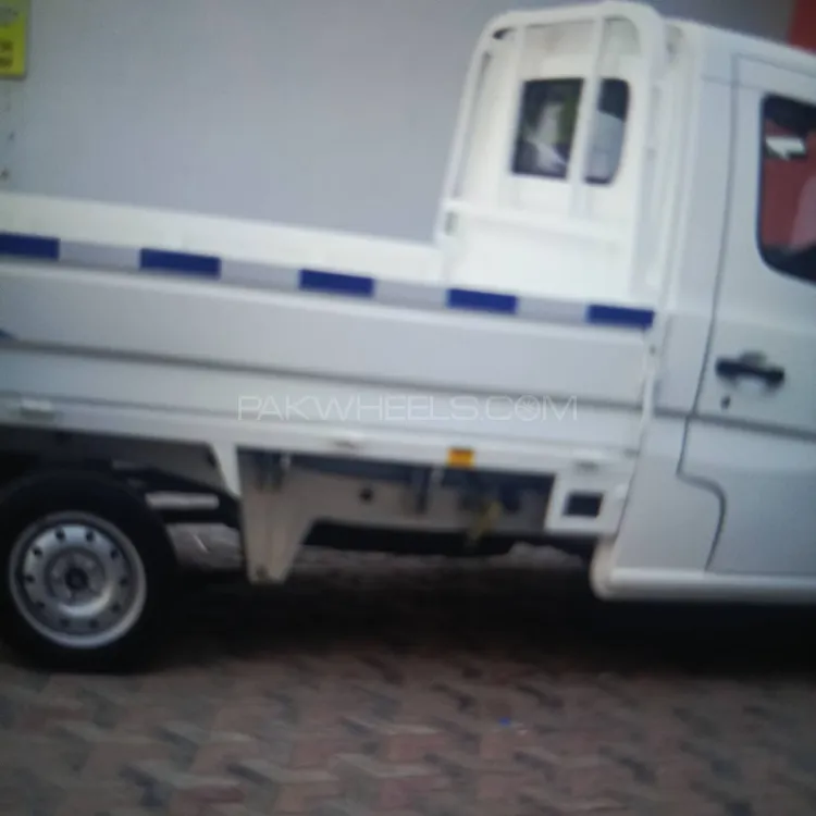 Changan M9 2025 for Sale in Multan Image-1