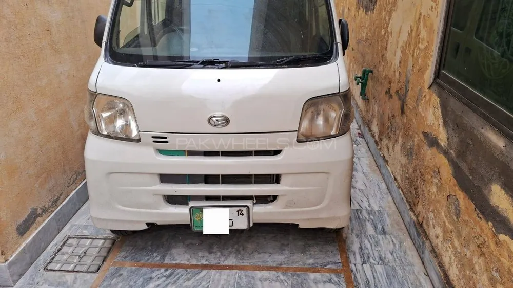 Daihatsu Hijet 2014 for Sale in Gujranwala Image-1