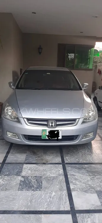 Honda Accord 2005 for Sale in Lahore Image-1