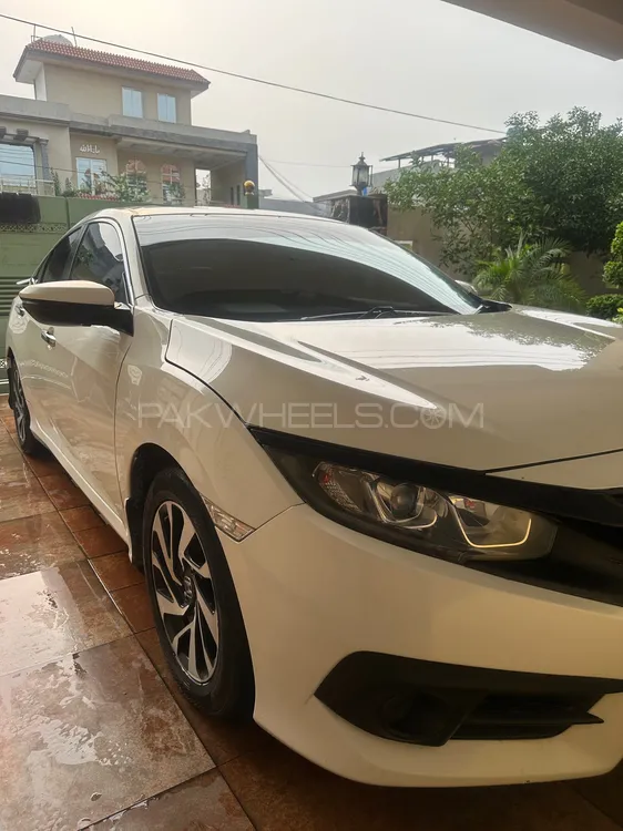 Honda Civic 2016 for Sale in Lahore Image-1