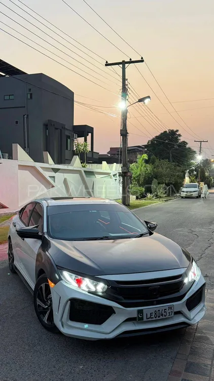 Honda Civic 2017 for Sale in Lahore Image-1