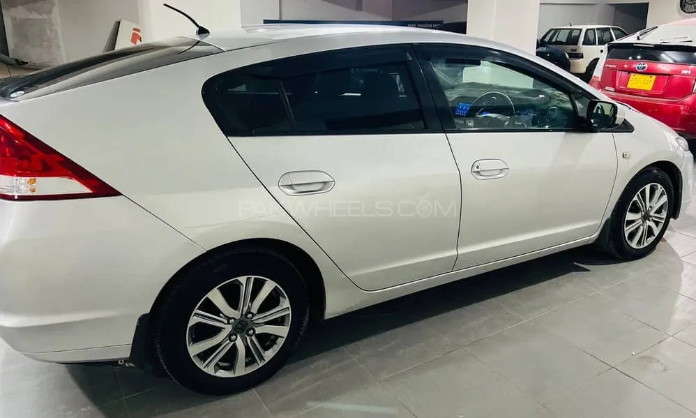 Honda Insight 2012 for Sale in Hyderabad Image-1