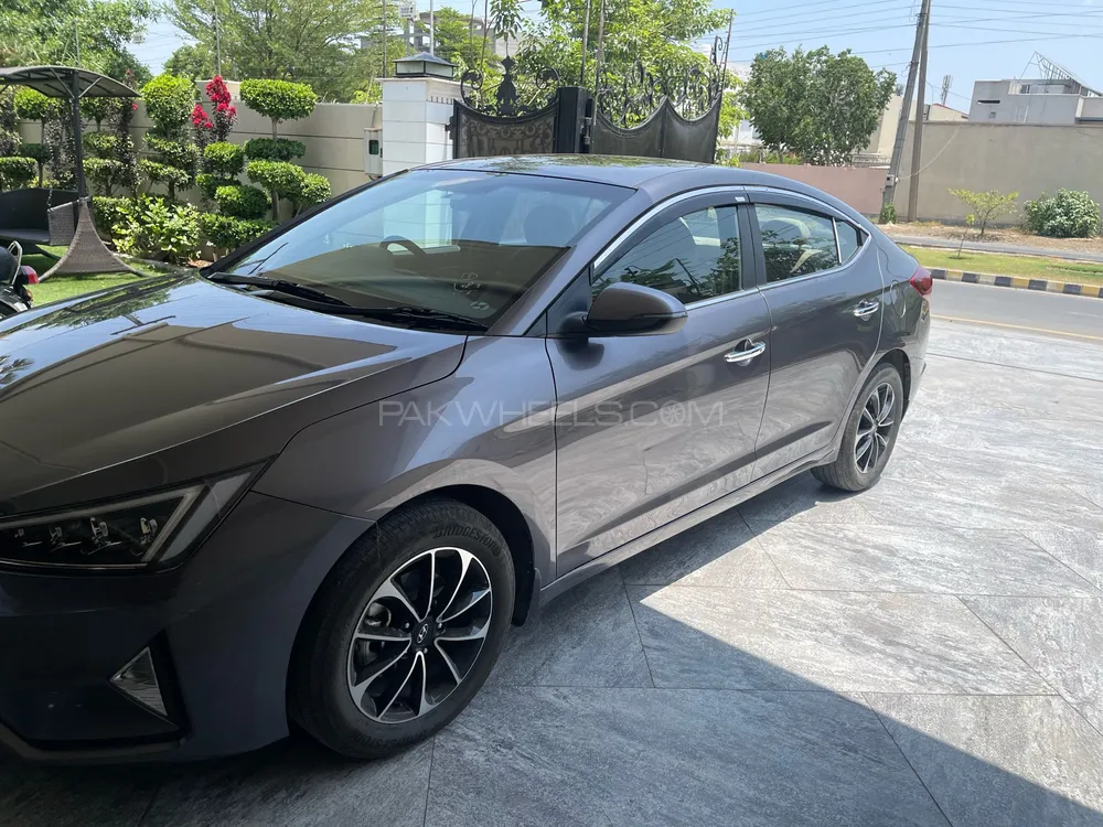 Hyundai Elantra 2024 for Sale in Lahore Image-1