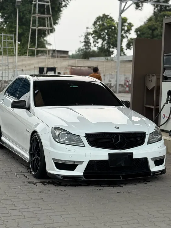 Mercedes Benz C Class 2013 for Sale in Islamabad Image-1
