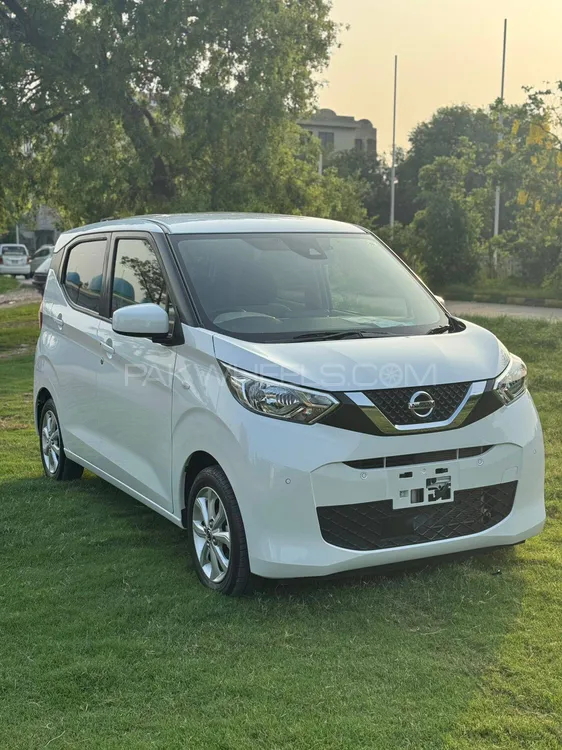 Nissan Dayz 2023 for Sale in Islamabad Image-1