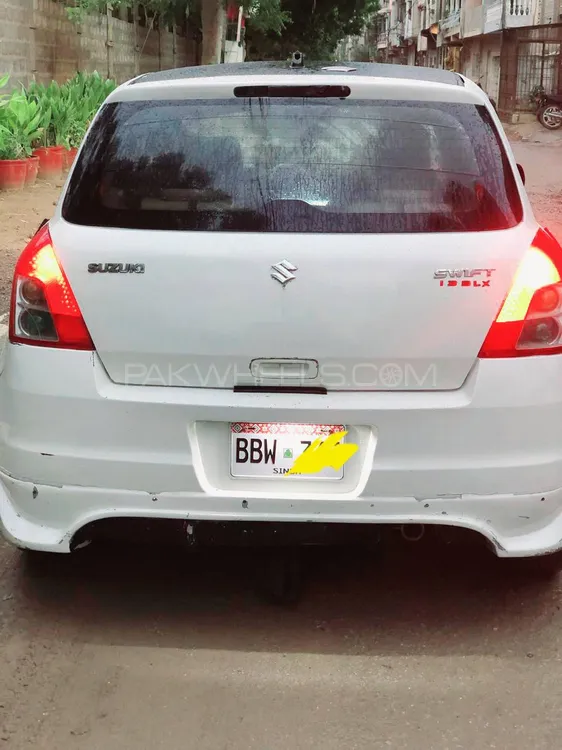 Suzuki Swift 2012 for Sale in Karachi Image-1